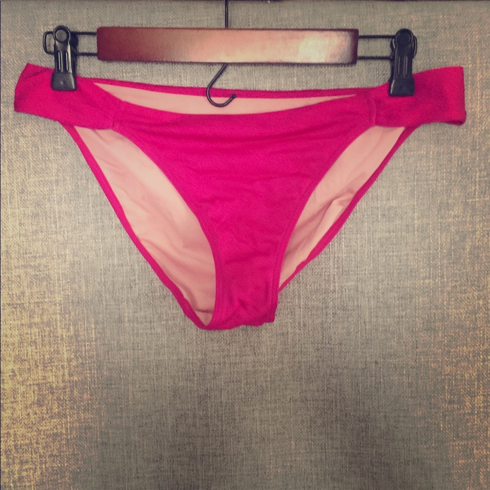 Hot Pink Victoria’s Secret Swim 💕